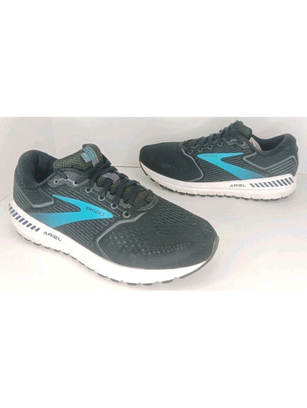 Brooks Ariel Women's Sneakers Running Shoes Black Teal 12 D Shoes *READ*